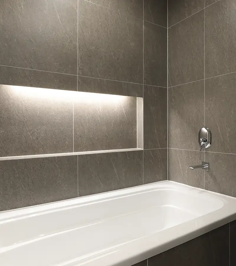 Instalación de revestimiento porcelánico para baño en Castellón