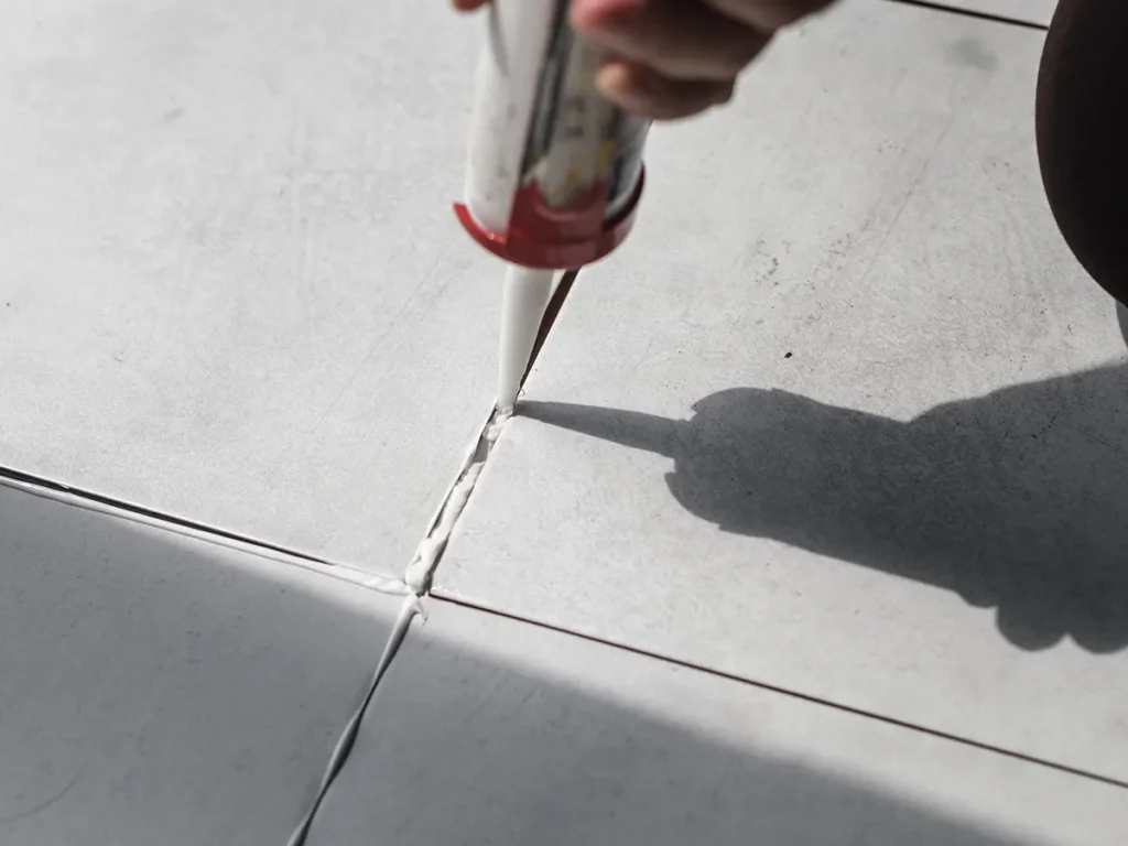 Sellado de juntas de baño con silicona en Castellón